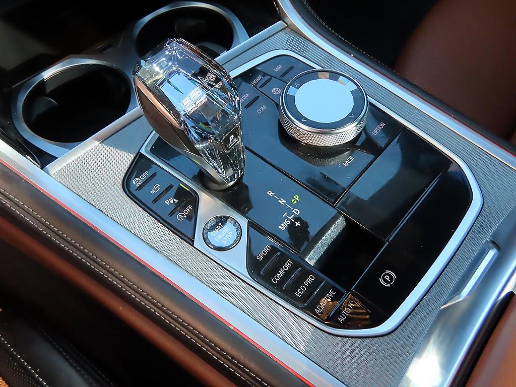 BMW 8시리즈(2세대) 쿠페 840i xDrive M스포츠 퍼스트 - 이미지 7