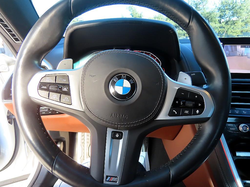 BMW 8시리즈(2세대) 쿠페 840i xDrive M스포츠 퍼스트 - 이미지 3