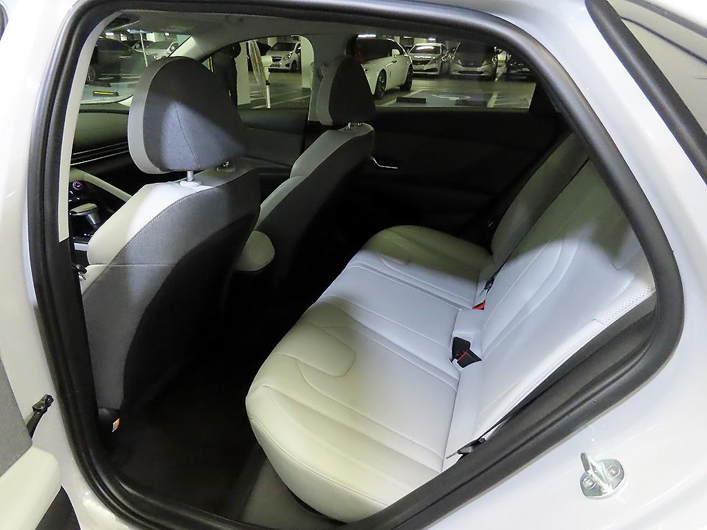 현대 아반떼(CN7) 1.6 가솔린 모던 - 이미지 4