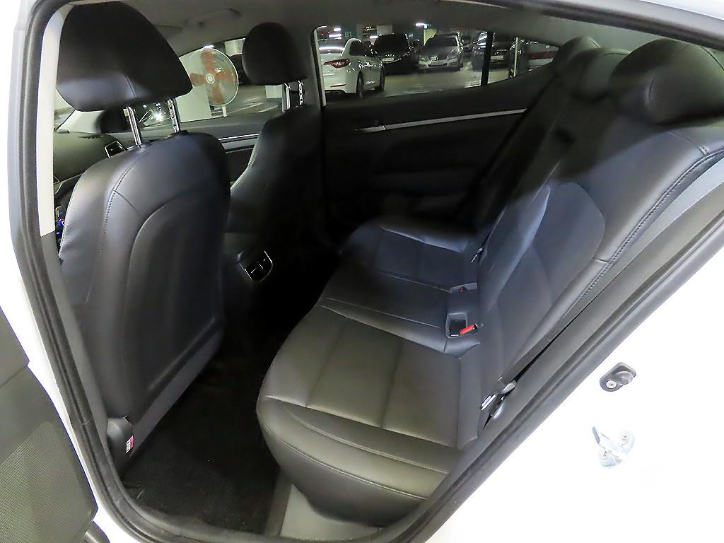 현대 아반떼AD 1.6 GDi 모던 스페셜 - 이미지 6