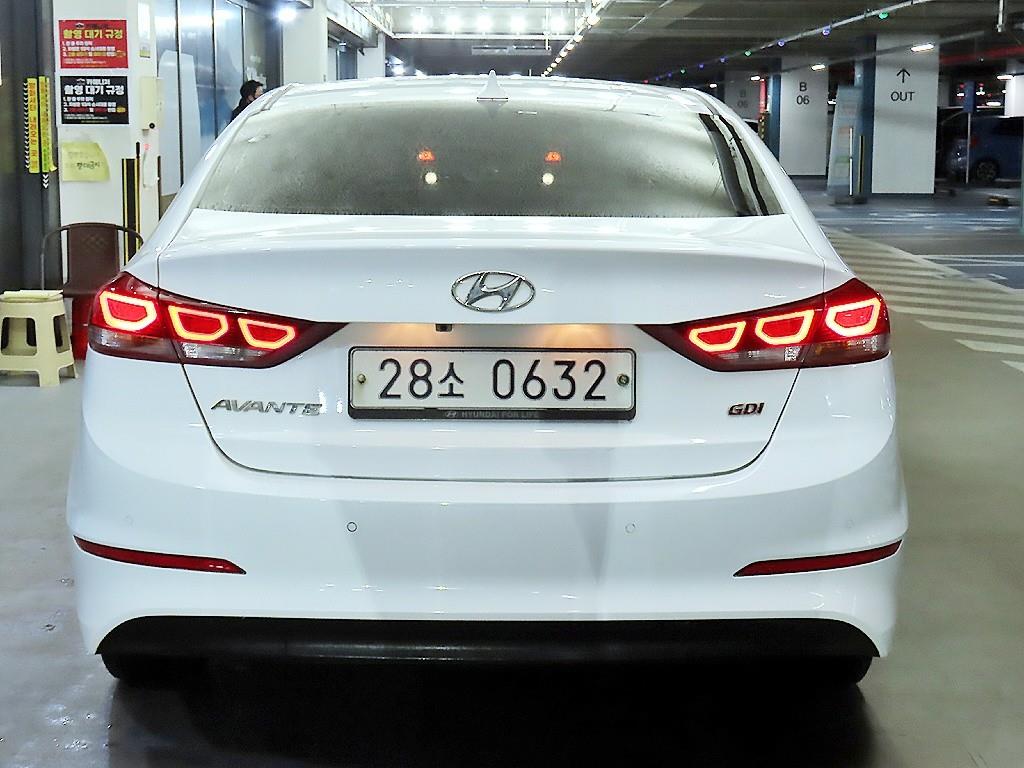 현대 아반떼AD 1.6 GDi 모던 스페셜 - 이미지 13
