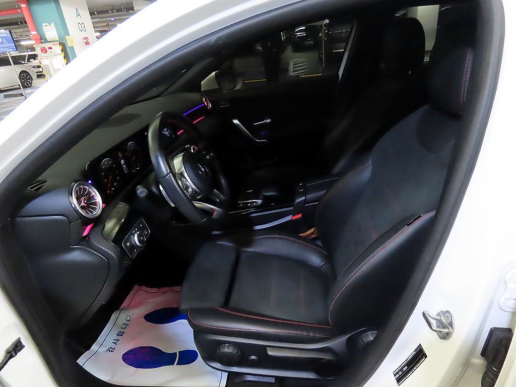 벤츠 A클래스(4세대) A250 4매틱 세단 - 이미지 19