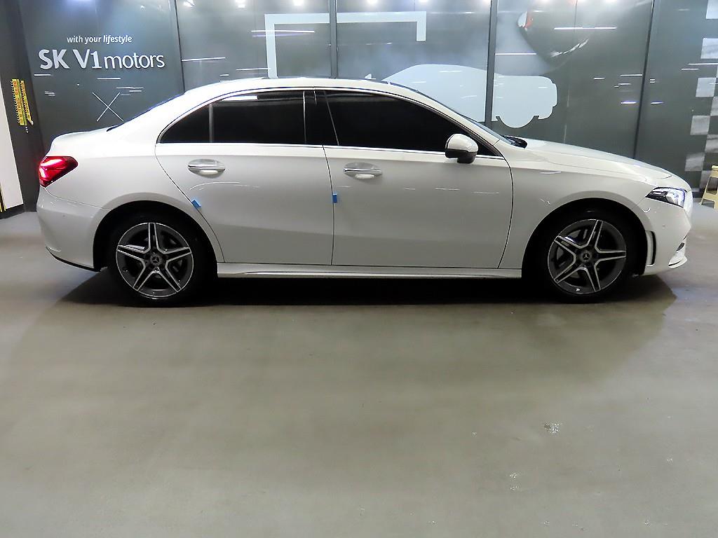 벤츠 A클래스(4세대) A250 4매틱 세단 - 이미지 13