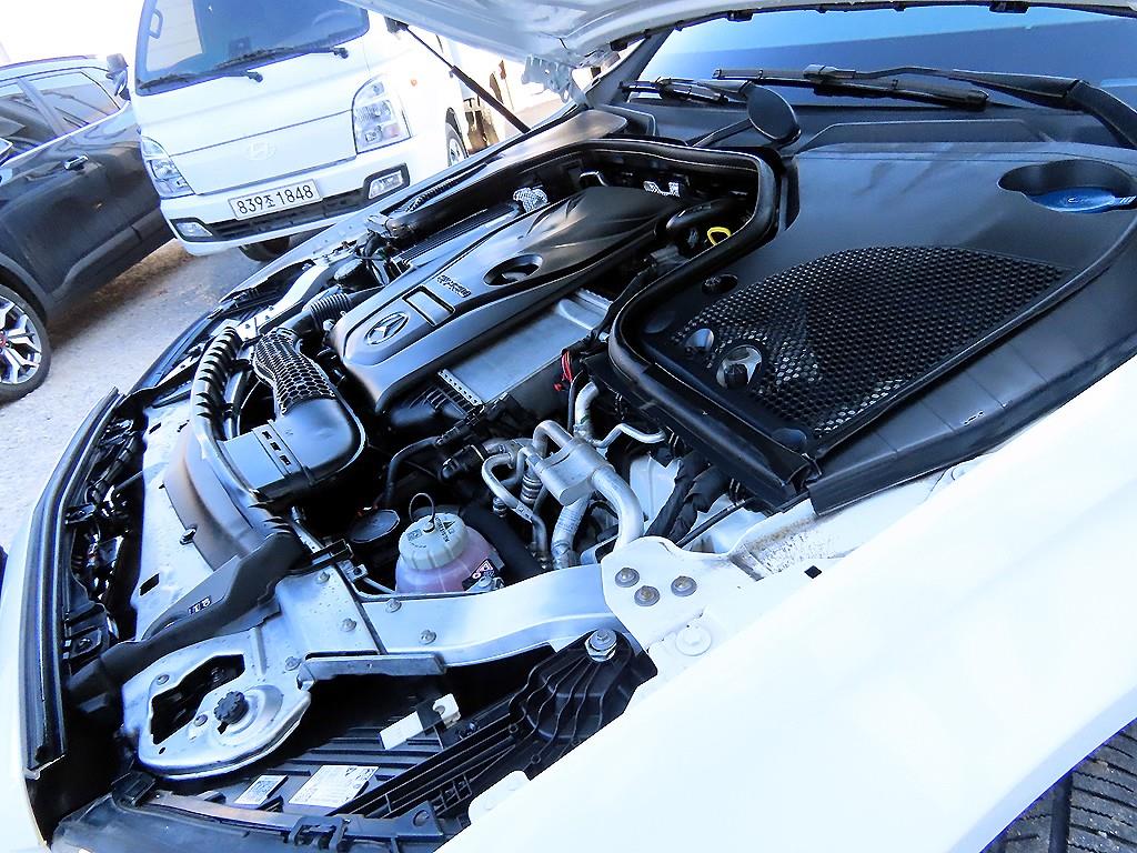 벤츠 E클래스(5세대) E300e 4매틱 익스클루시브 - 이미지 6