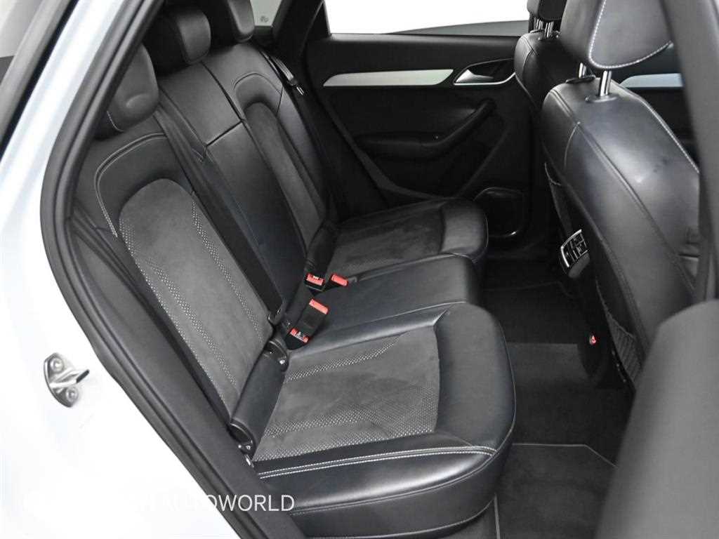 아우디 Q3 35 TDI 콰트로 스포츠 S라인 - 이미지 5