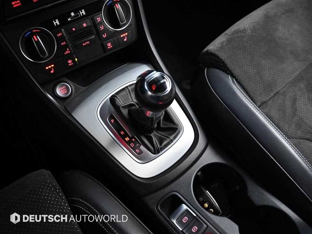 아우디 Q3 35 TDI 콰트로 스포츠 S라인 - 이미지 11