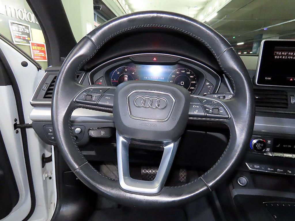 아우디 Q5(2세대) 40 TDI 콰트로 프리미엄 - 이미지 4