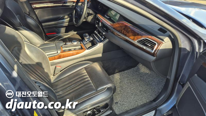 제네시스 EQ900 3.8 GDi AWD 프리미엄 럭셔리 - 이미지 2