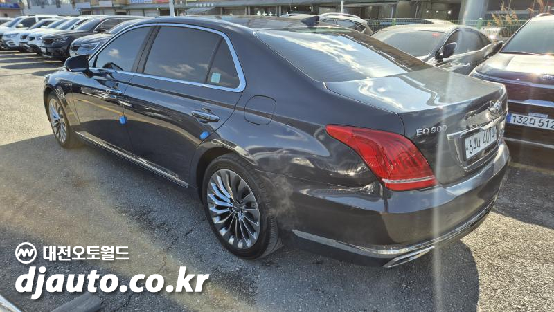 제네시스 EQ900 3.8 GDi AWD 프리미엄 럭셔리 - 이미지 9
