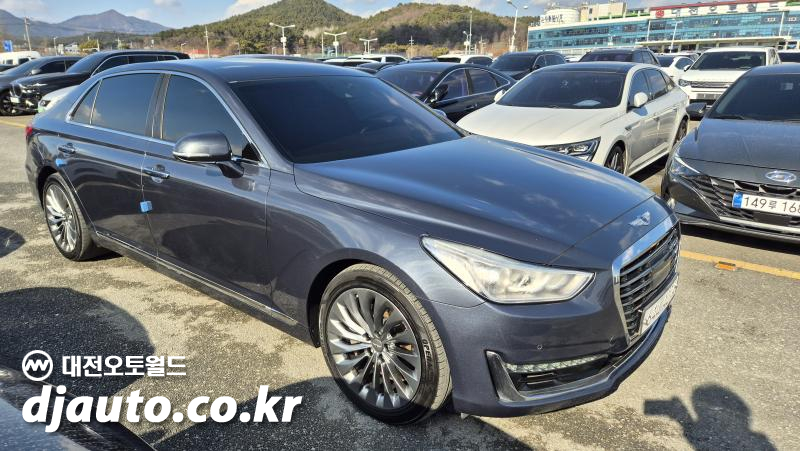 제네시스 EQ900 3.8 GDi AWD 프리미엄 럭셔리 - 이미지 8