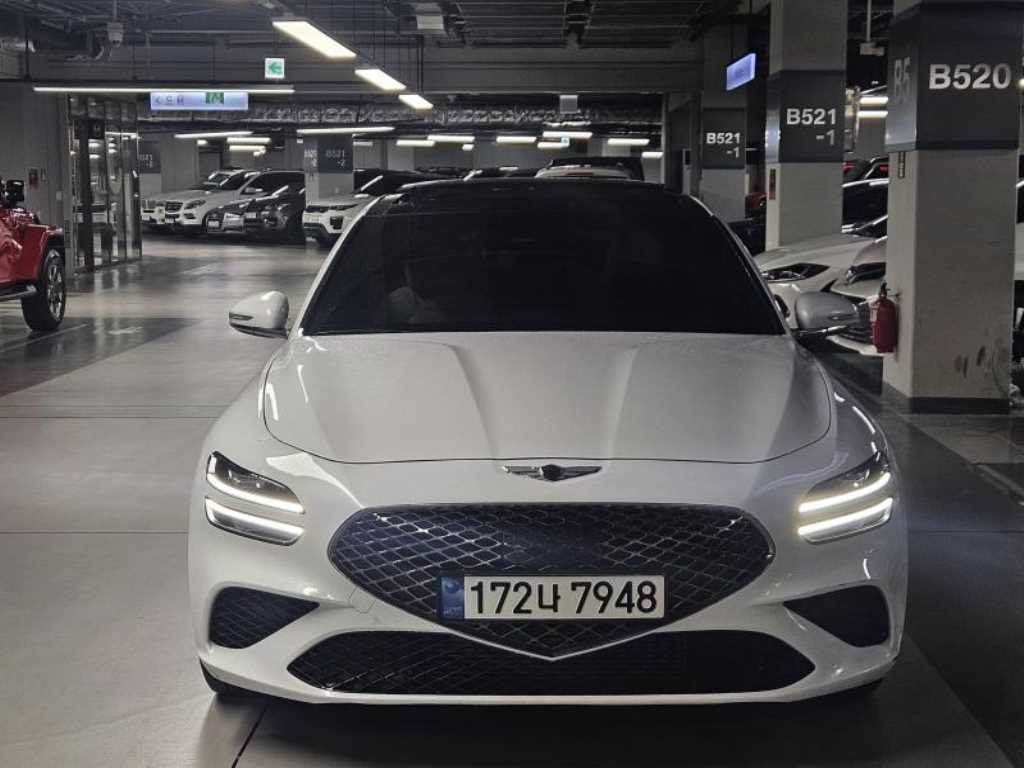 제네시스 더 뉴G70 가솔린 2.0T 2WD 기본형 - 이미지 15