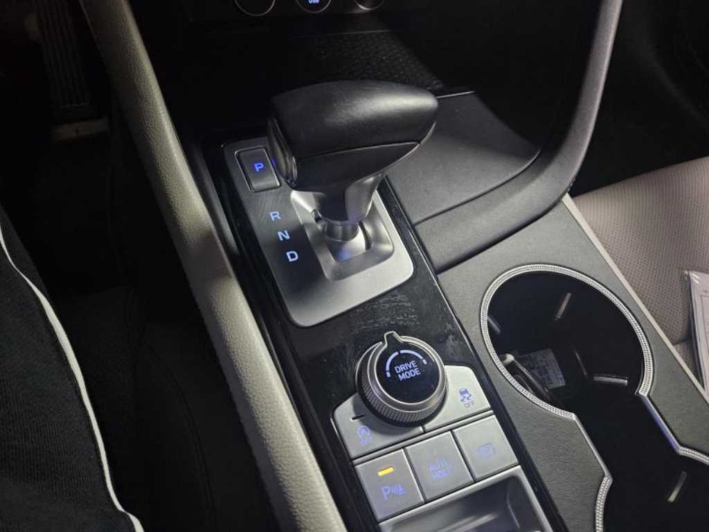 제네시스 더 뉴G70 가솔린 2.0T 2WD 기본형 - 이미지 4