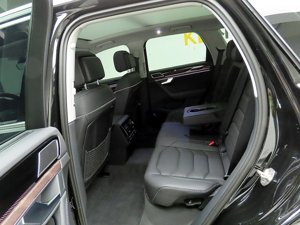 폭스바겐 투아렉(3세대) 3.0 TDI 프레스티지 - 이미지 19