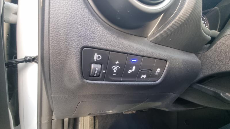 현대 코나 1.6 가솔린 2WD 모던 초이스 - 이미지 8