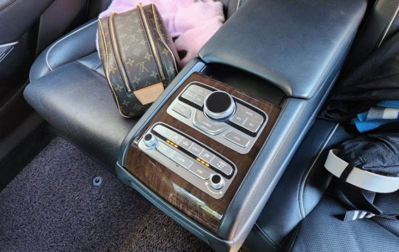 기아 더 K9(RJ) 3.8 GDI AWD 플래티넘Ⅲ - 이미지 6