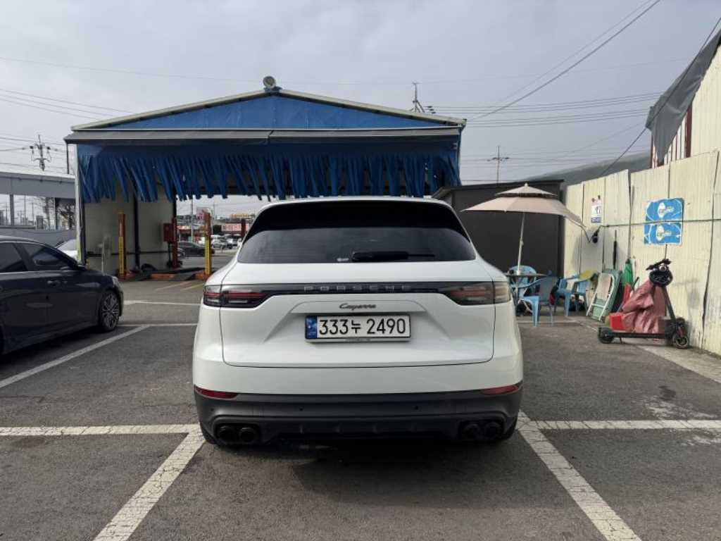 포르쉐 카이엔(3세대) 3.0 V6 플래티넘 에디션 - 이미지 7