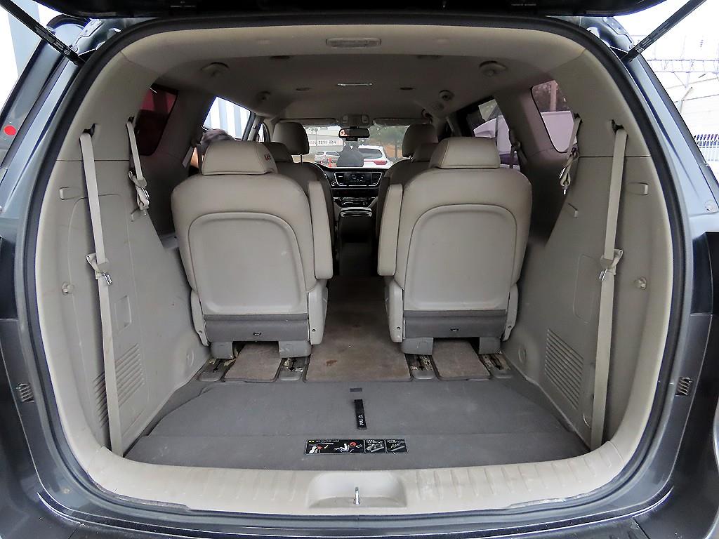 기아 올 뉴카니발 9인승 디젤 럭셔리 - 이미지 10