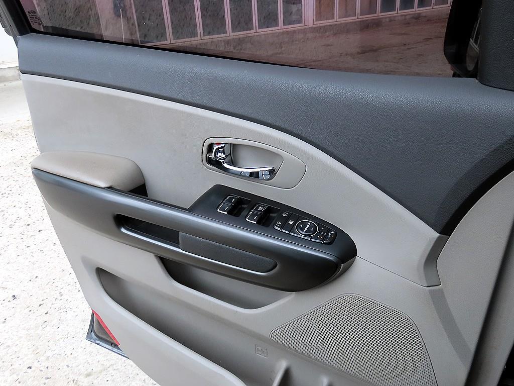 기아 올 뉴카니발 9인승 디젤 럭셔리 - 이미지 20