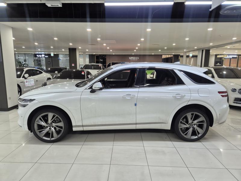 제네시스 GV70 2.5T AWD 기본형 - 이미지 12