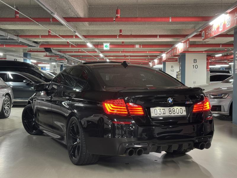 BMW M5(5세대) M5 - 이미지 18