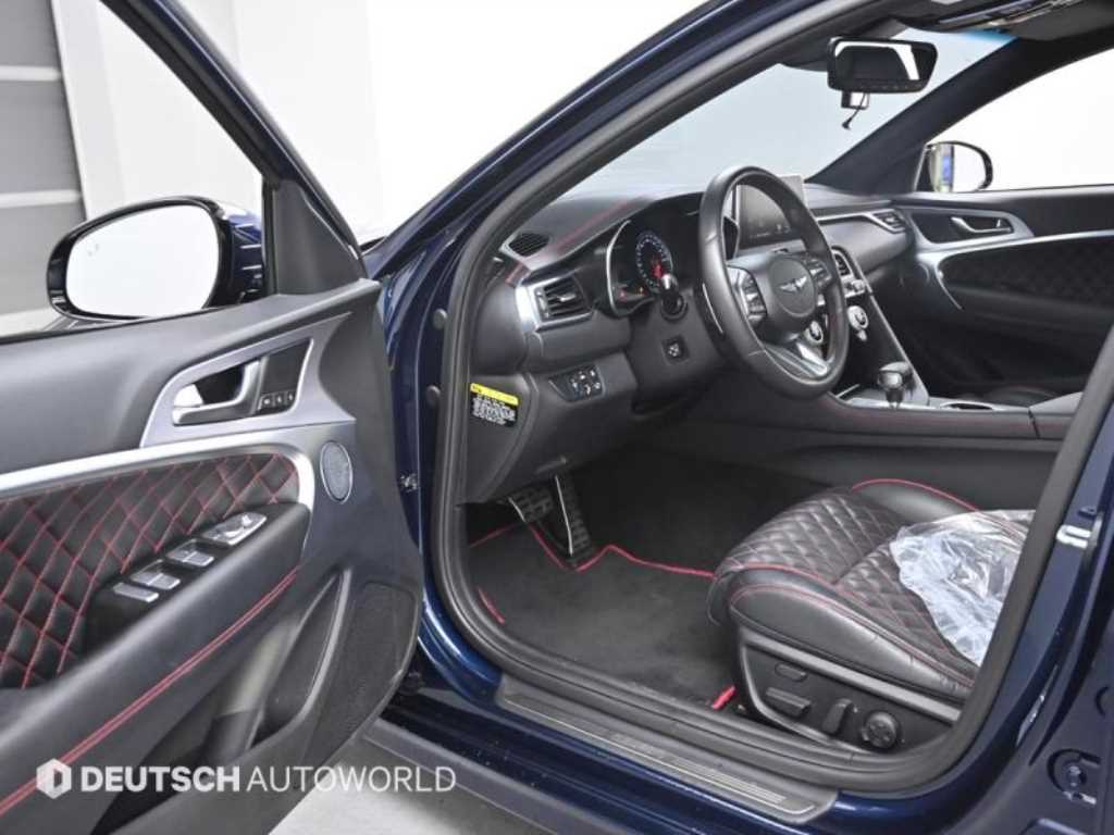 제네시스 G70 2.0T AWD 스포츠 패키지 - 이미지 13