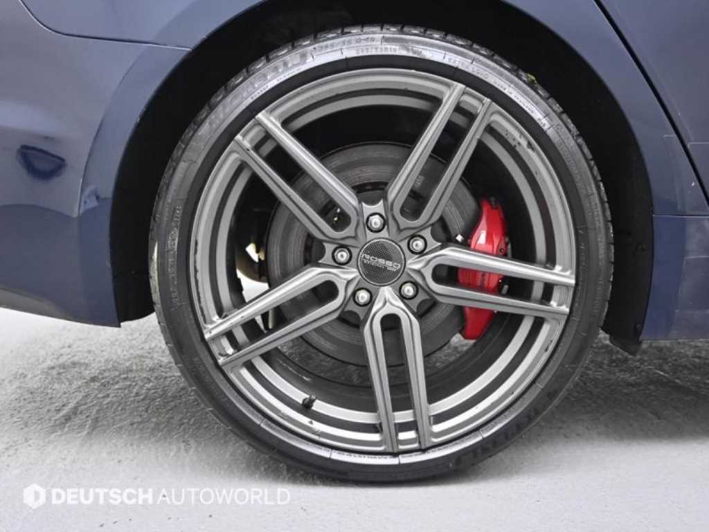 제네시스 G70 2.0T AWD 스포츠 패키지 - 이미지 10