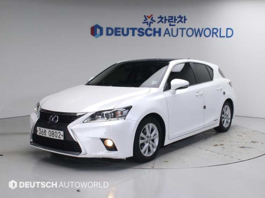 렉서스 CT 200h - 이미지 13