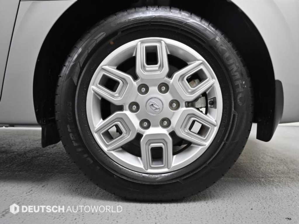 현대 스타리아 3.5 LPG 투어러 9인승 모던 - 이미지 4