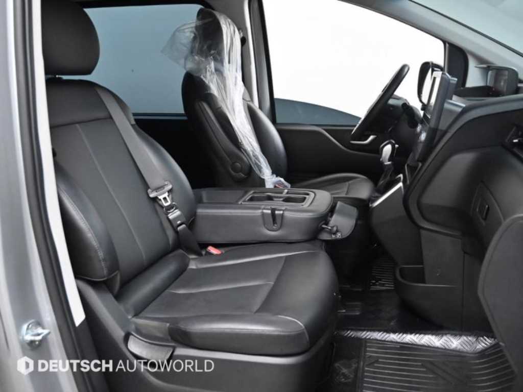 현대 스타리아 3.5 LPG 투어러 9인승 모던 - 이미지 3