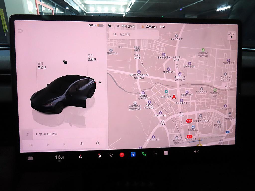 테슬라 모델 3 AWD 롱 레인지 - 이미지 7