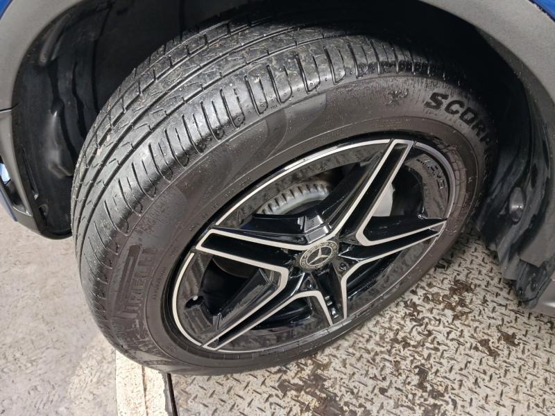 벤츠 GLC클래스 GLC 300 4매틱 쿠페 - 이미지 18