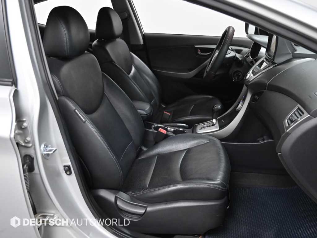 현대 아반떼MD M16 GDi 럭셔리 - 이미지 4