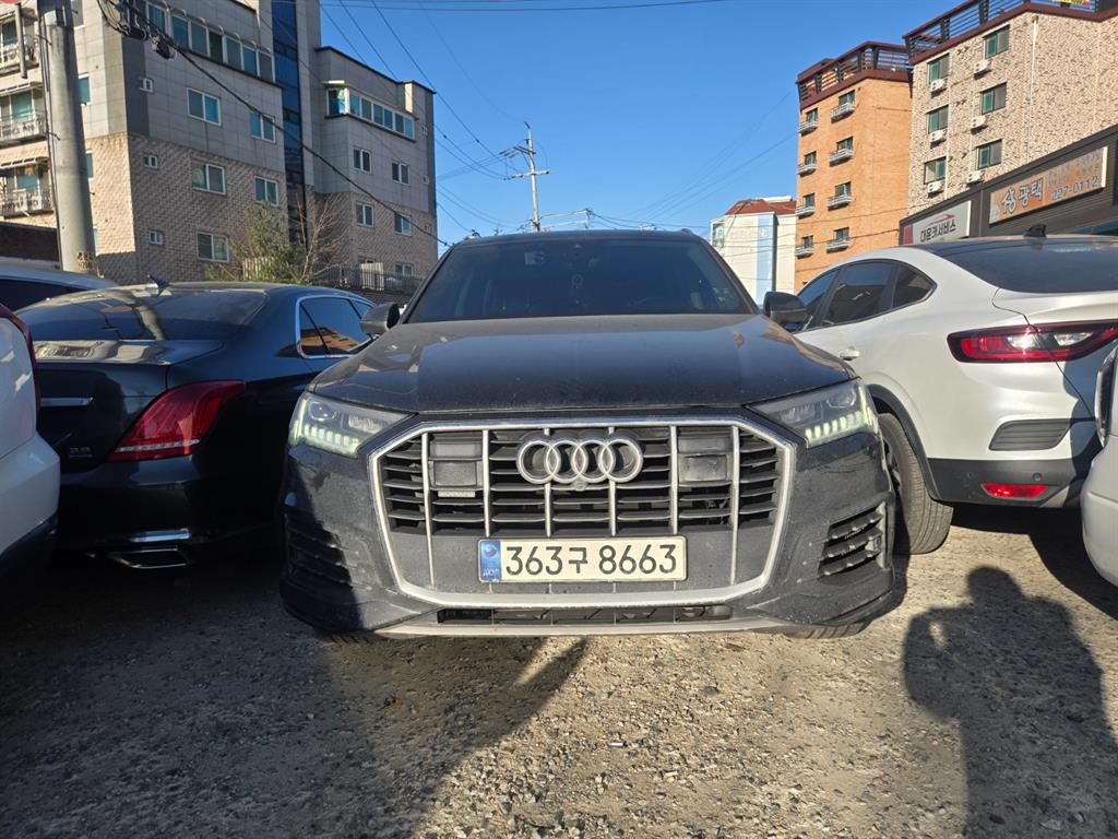 아우디 Q7(2세대) 45 TDI 콰트로