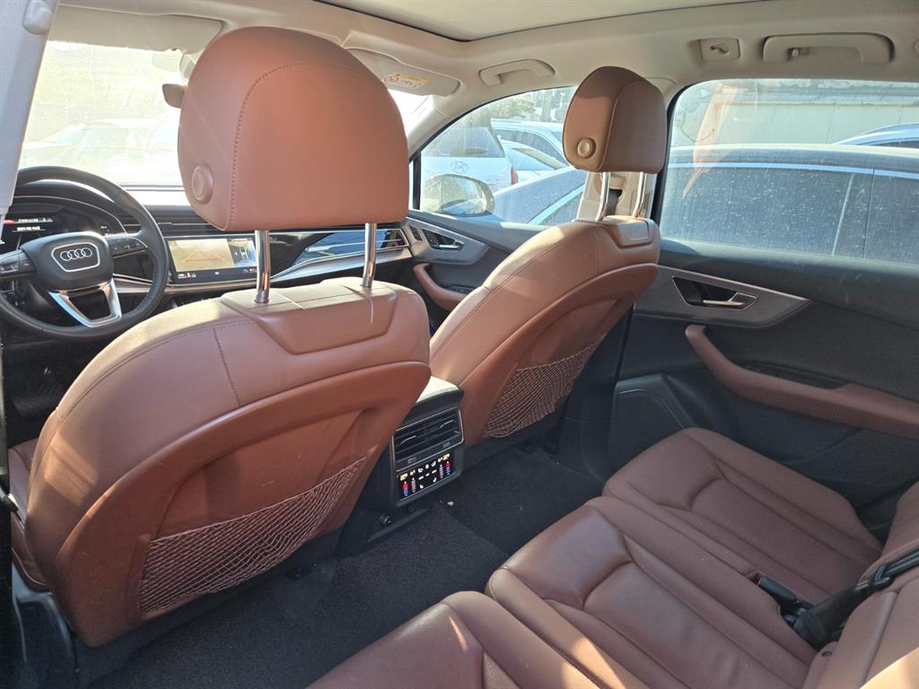 아우디 Q7(2세대) 45 TDI 콰트로 - 이미지 9