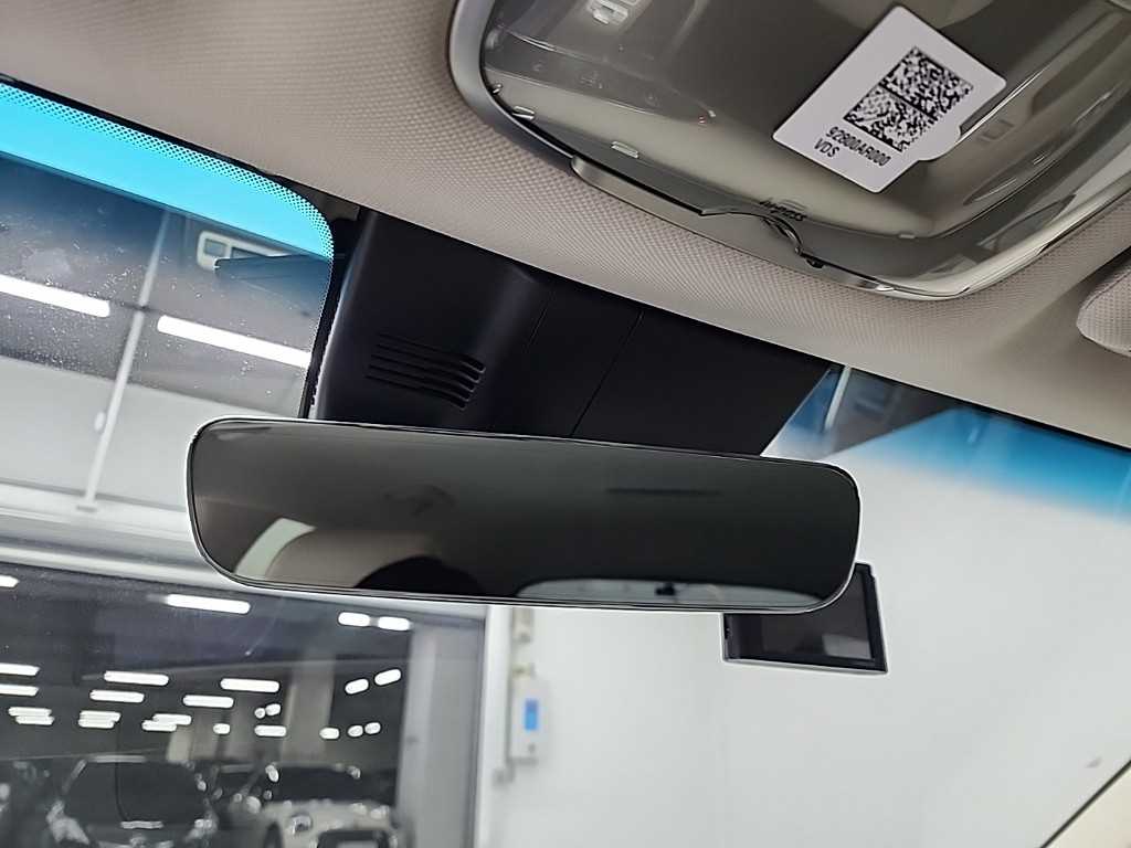 제네시스 GV70 2.5T AWD 기본형 - 이미지 4