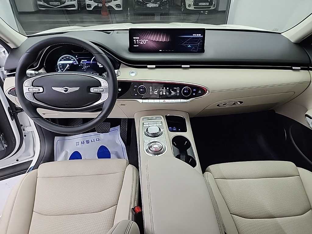 제네시스 GV70 2.5T AWD 기본형 - 이미지 19