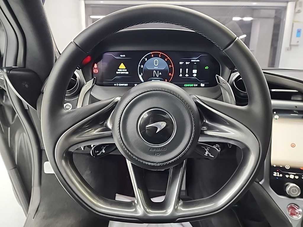 맥라렌 750S 4.0 V8 Spyder - 이미지 4