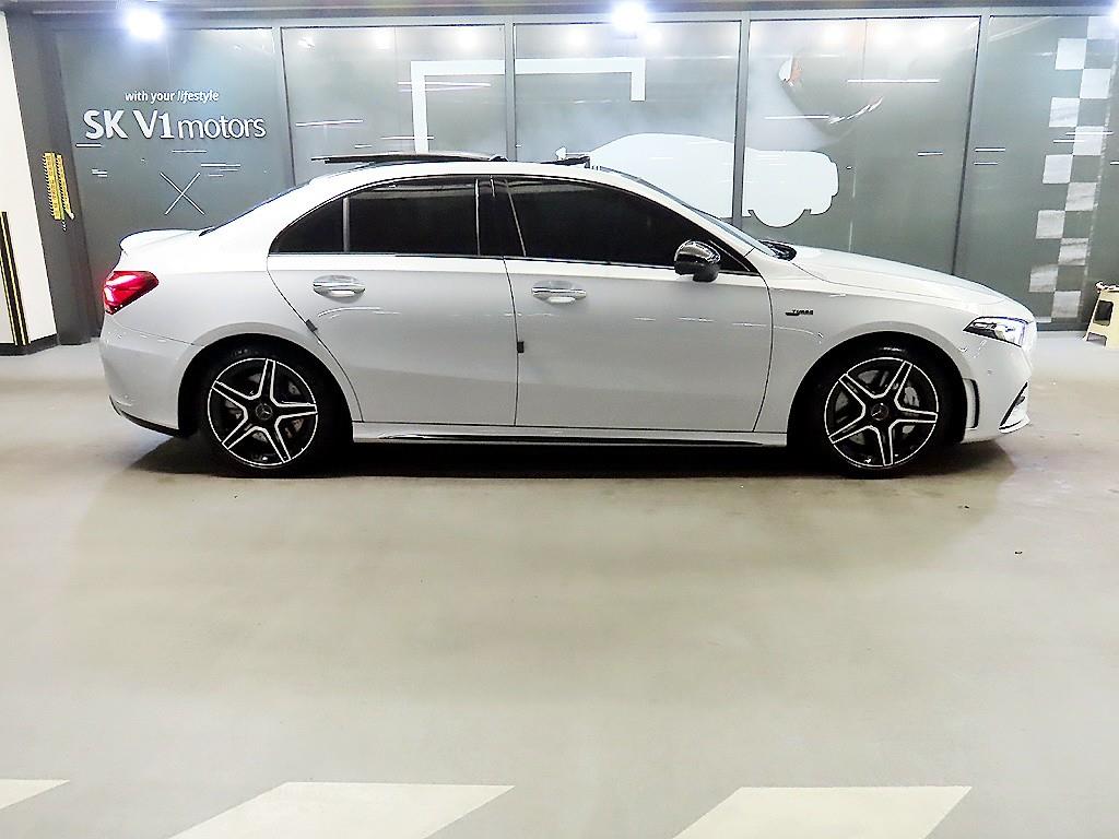 벤츠 A클래스(4세대) A35 AMG 4매틱 세단 - 이미지 4