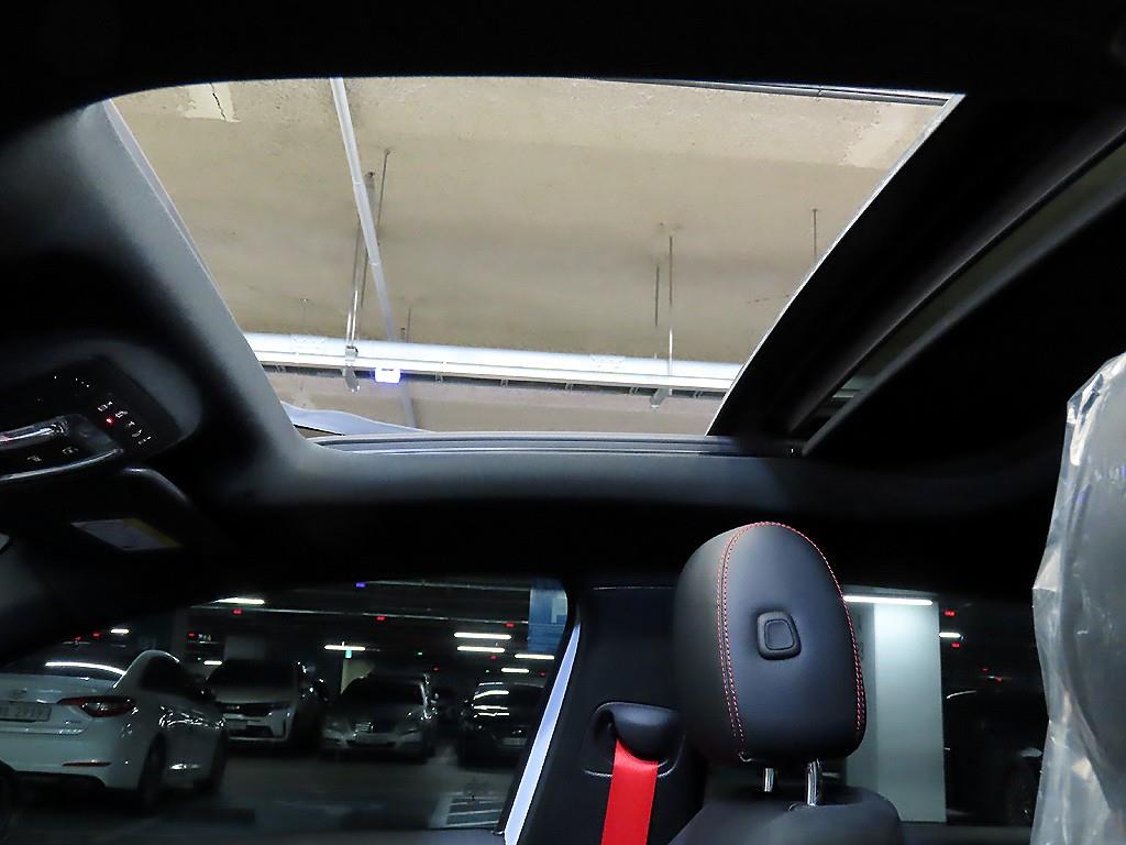 벤츠 A클래스(4세대) A35 AMG 4매틱 세단 - 이미지 18