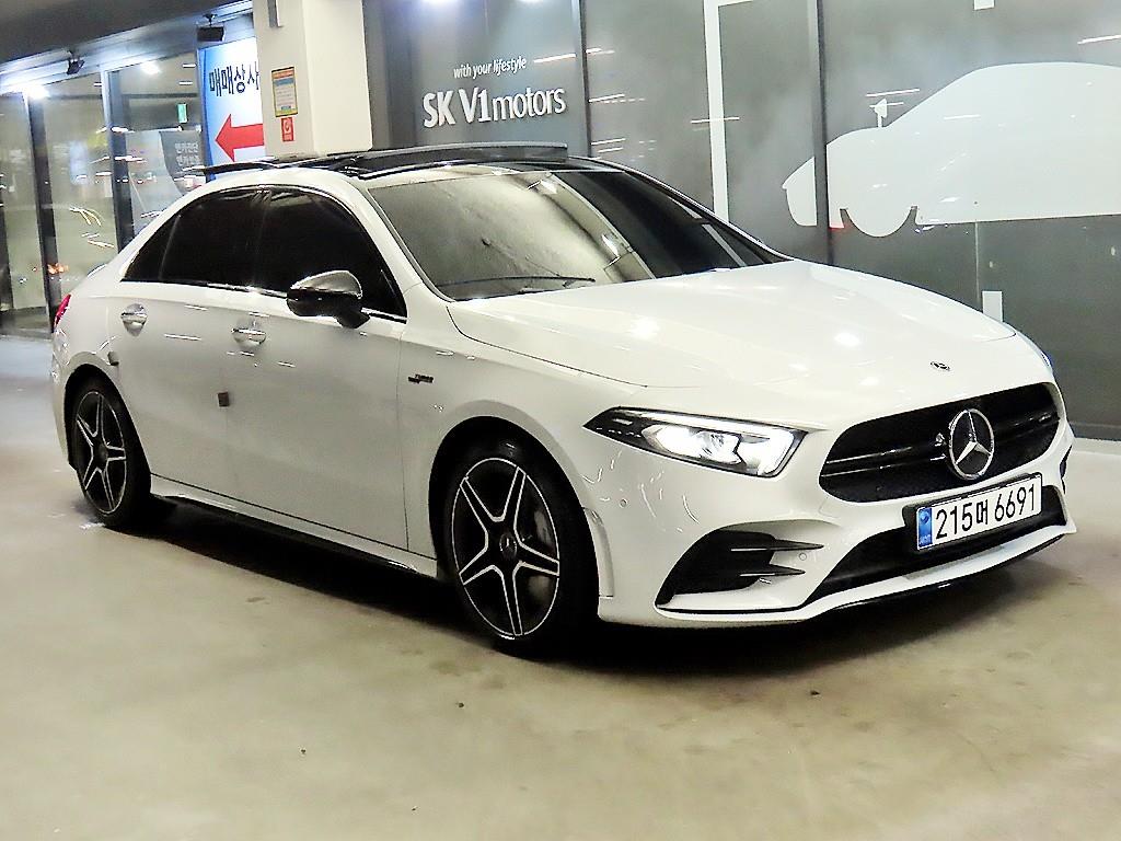 벤츠 A클래스(4세대) A35 AMG 4매틱 세단 - 이미지 12