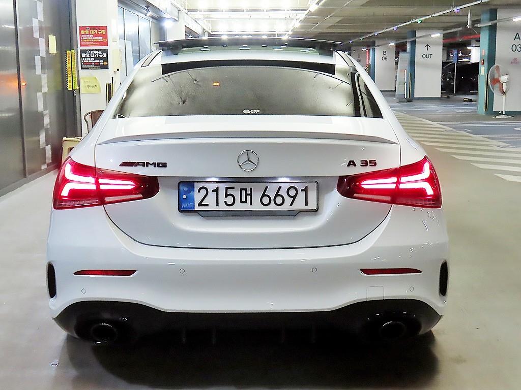벤츠 A클래스(4세대) A35 AMG 4매틱 세단 - 이미지 3