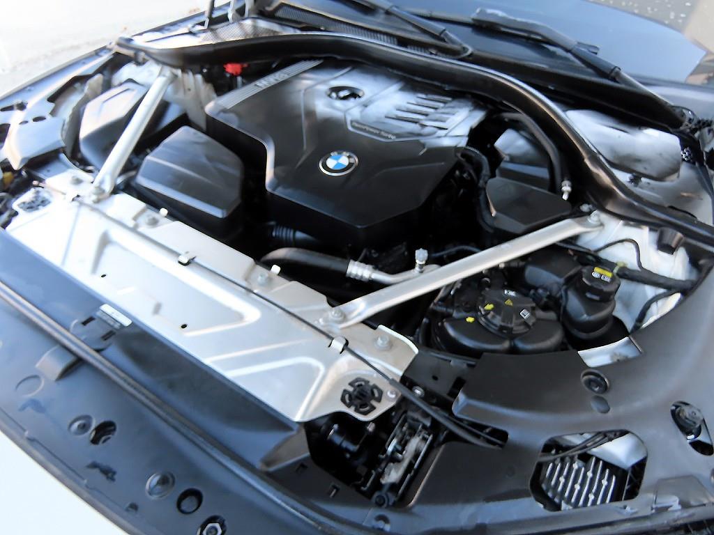 BMW 4시리즈(2세대) 컨버터블 420i M 스포츠팩 - 이미지 4