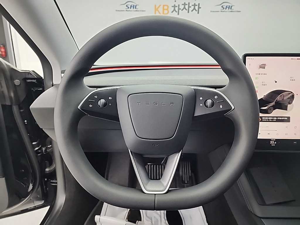 테슬라 모델 3 AWD 롱 레인지 - 이미지 12