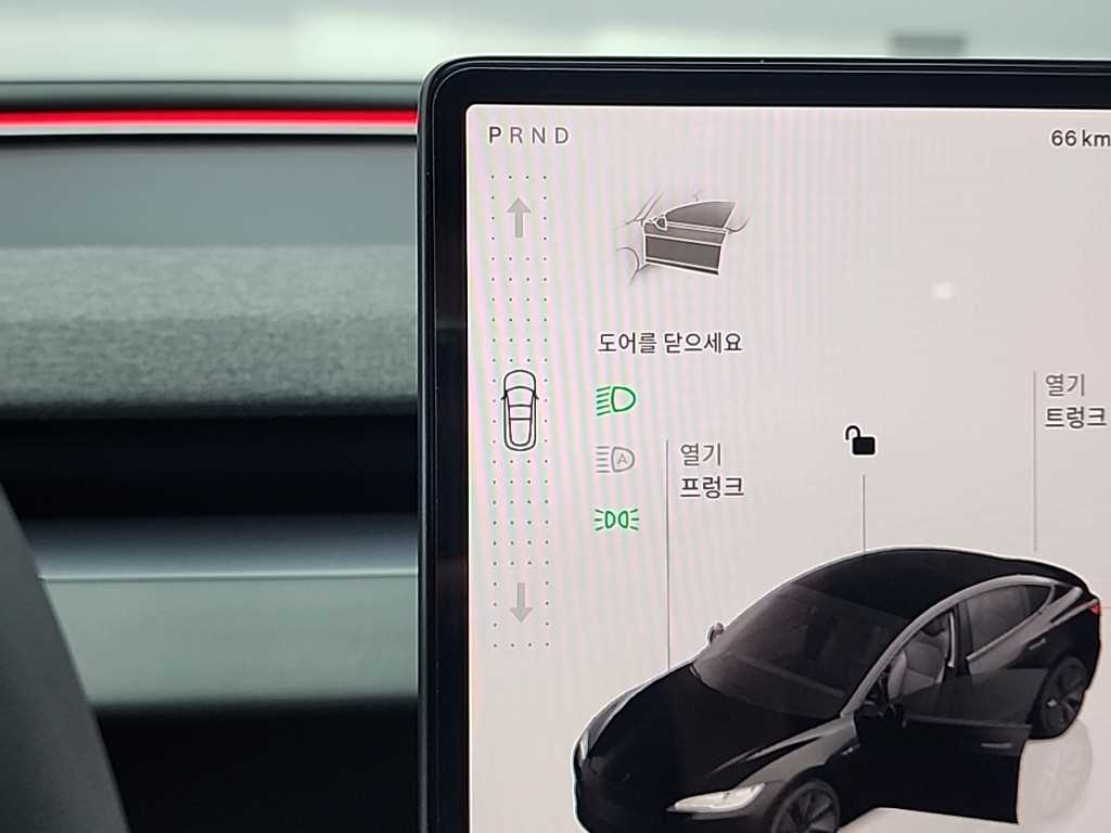 테슬라 모델 3 AWD 롱 레인지 - 이미지 18