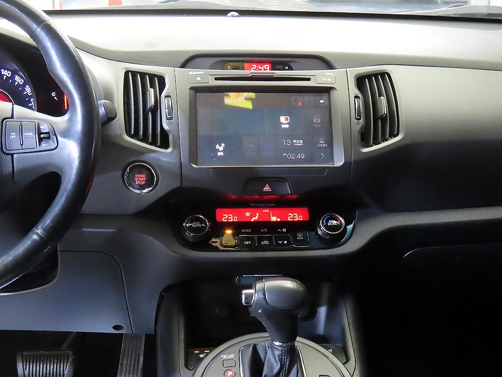 기아 스포티지 R 디젤 R2.0 4WD TLX 최고급형 - 이미지 17