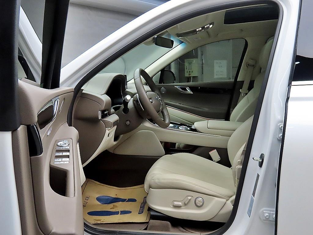 제네시스 GV80 2.5 가솔린 AWD 기본형 - 이미지 19