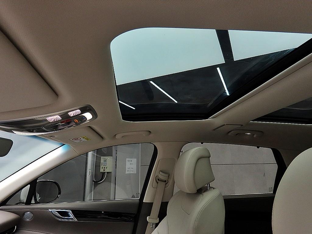 제네시스 GV80 2.5 가솔린 AWD 기본형 - 이미지 6