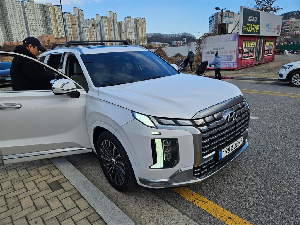 현대 더 뉴팰리세이드 3.8 가솔린 2WD 캘리그래피 - 이미지 4