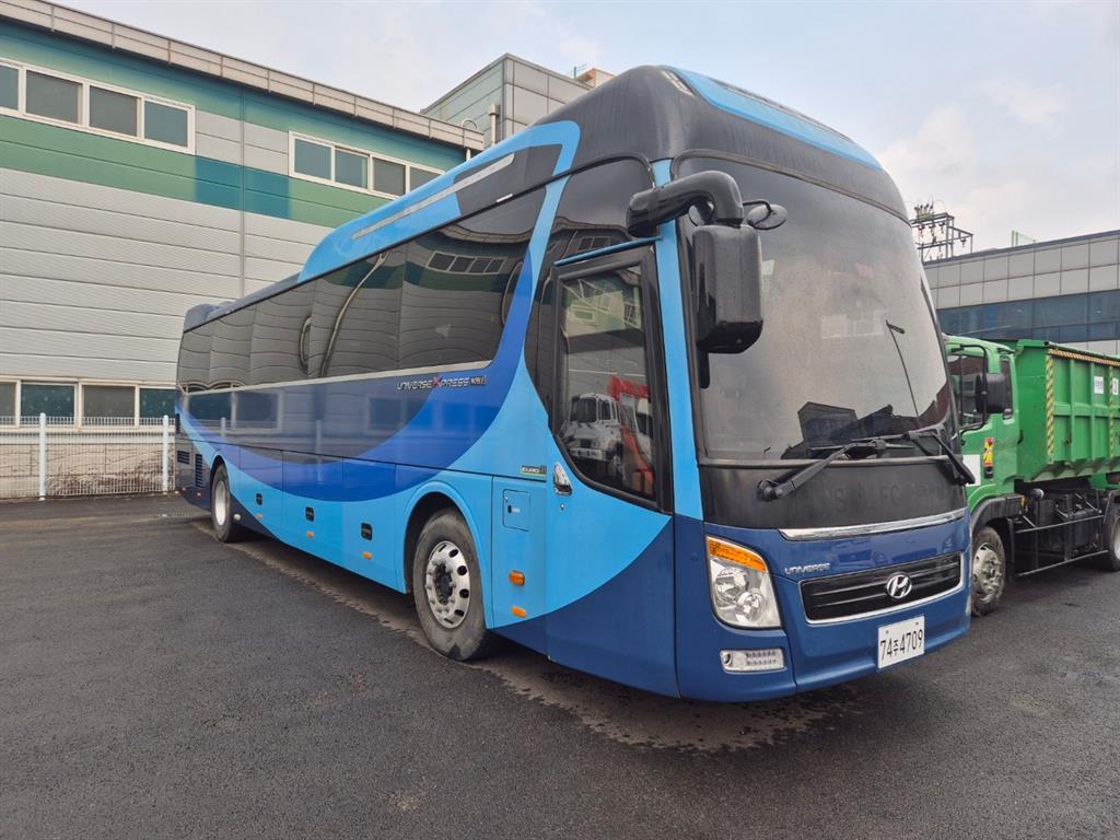 현대 유니버스 디젤 노블