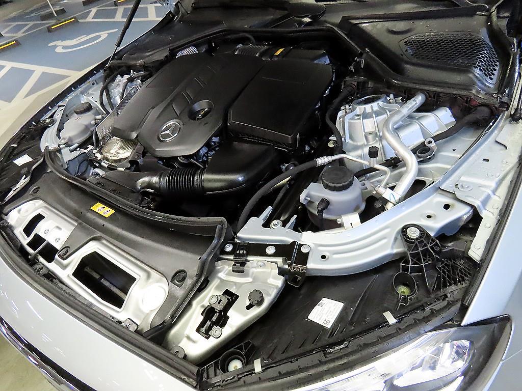 벤츠 E클래스(6세대) E220d 4매틱 익스클루시브 - 이미지 5